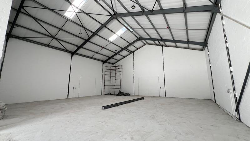 To Let commercial Property for Rent in Killarney Gardens Western Cape